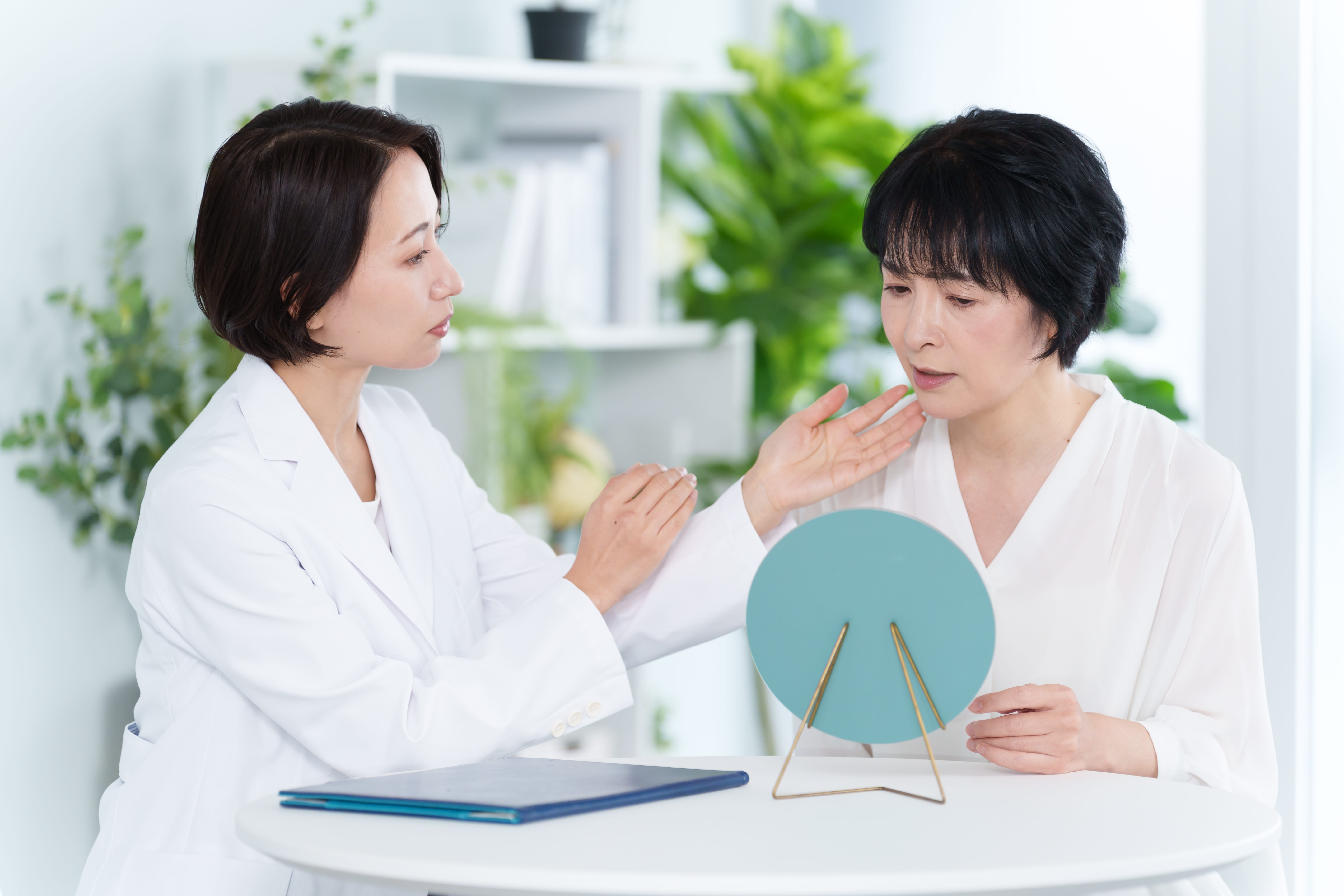 <植毛企業>
社長人気集中を解消する、コンテンツSEO戦略